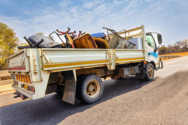 Best Yard Cleanup Services  in Batavia, IL